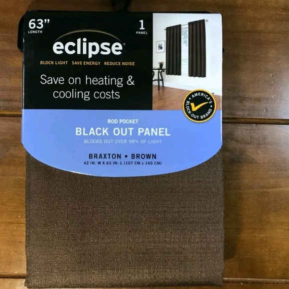 Braxton Thermaback Blackout Curtain Panel - Picture 2 of 3